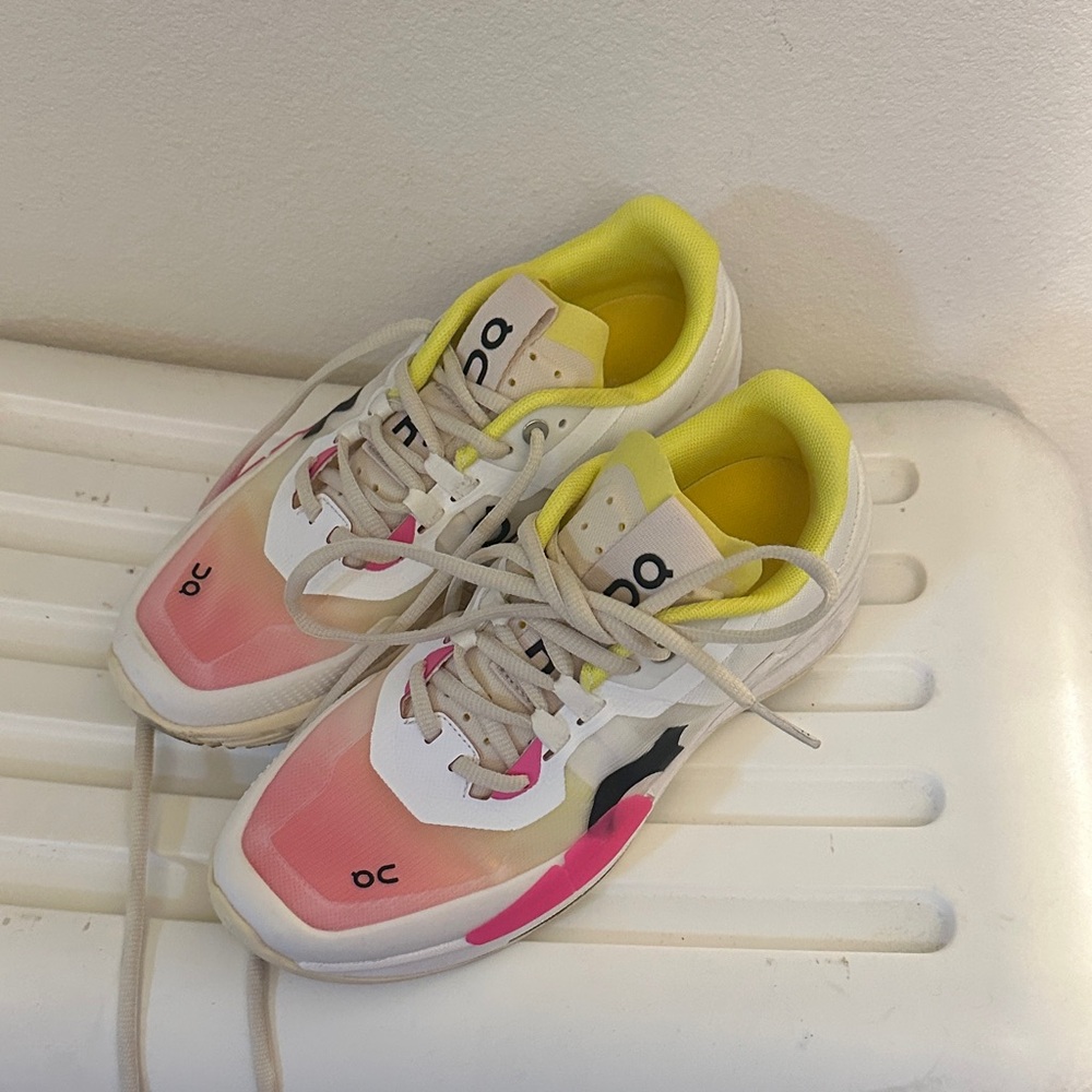 On Cloud Women's tennis Sneakers in Pink, Yellow, and White - Picture 2 of 6